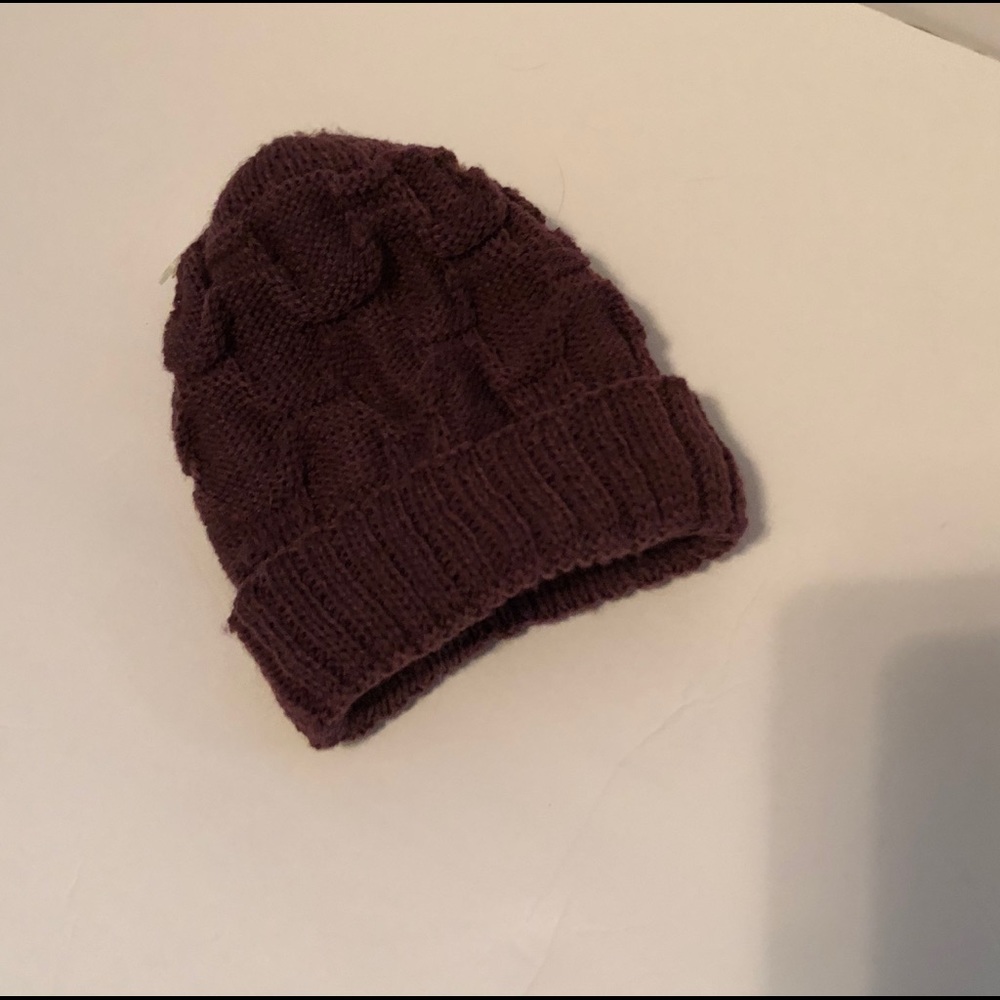 Women’s Plum color Fall knit beanie